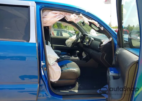 2018 Toyota Tacoma Trd Off Road from USA, damaged, VIN 3TMCZ5AN0JM126724